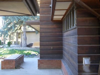 Detail of the Shandro Residence, showcasing architectural features.