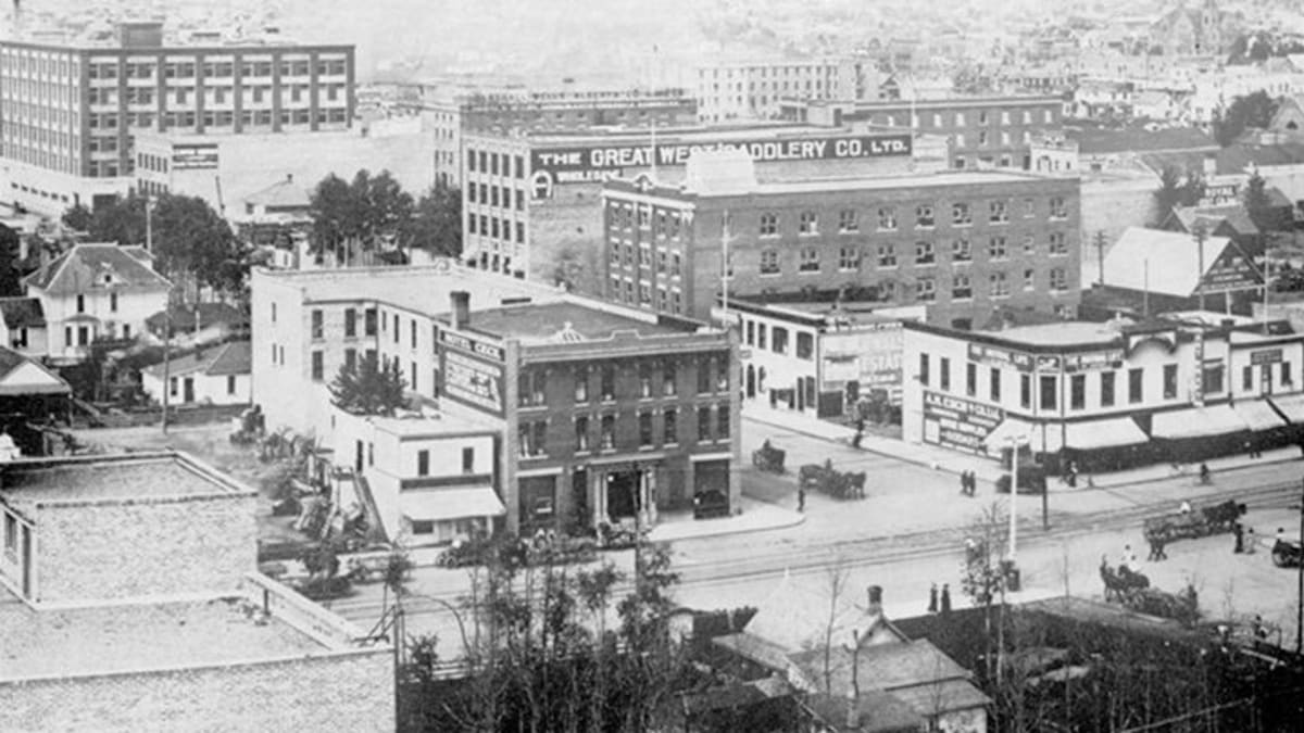 Armstrong Block, 1920