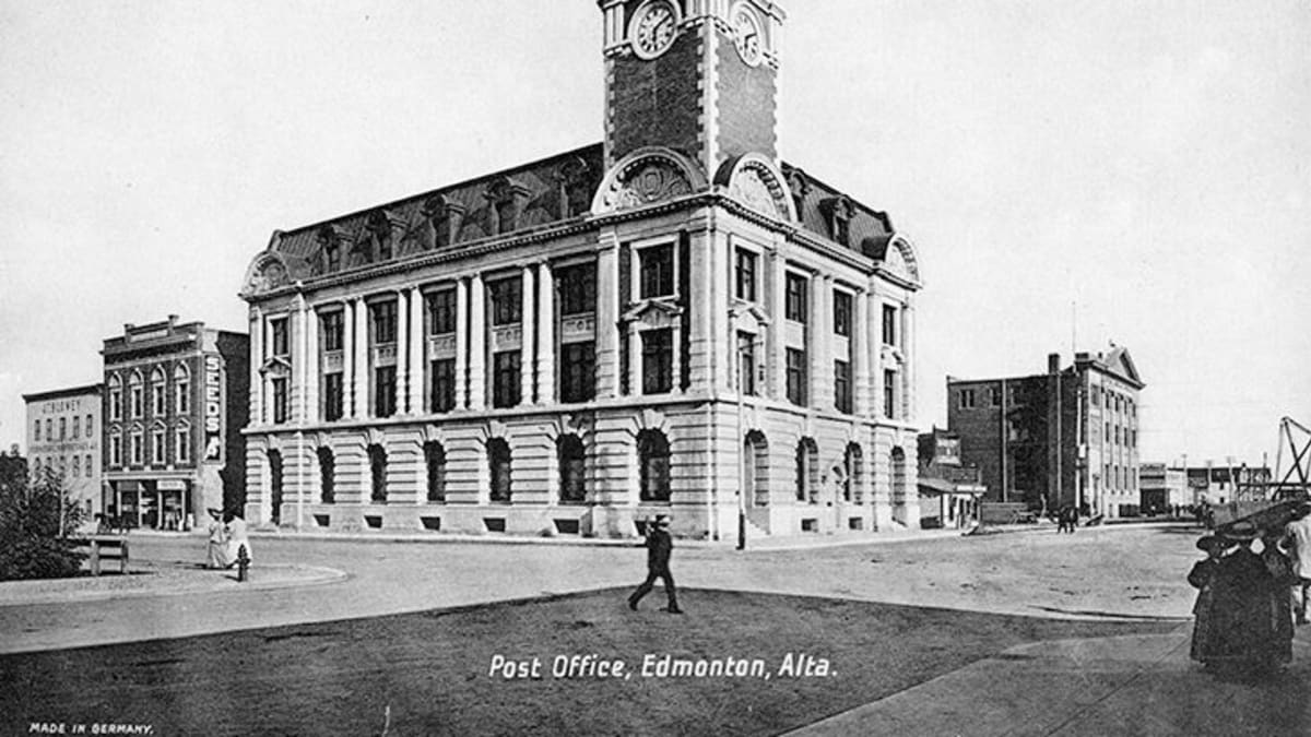 Exterior view of Downtown Post Office building.