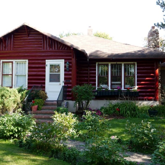 Field Log House, 2013, front view