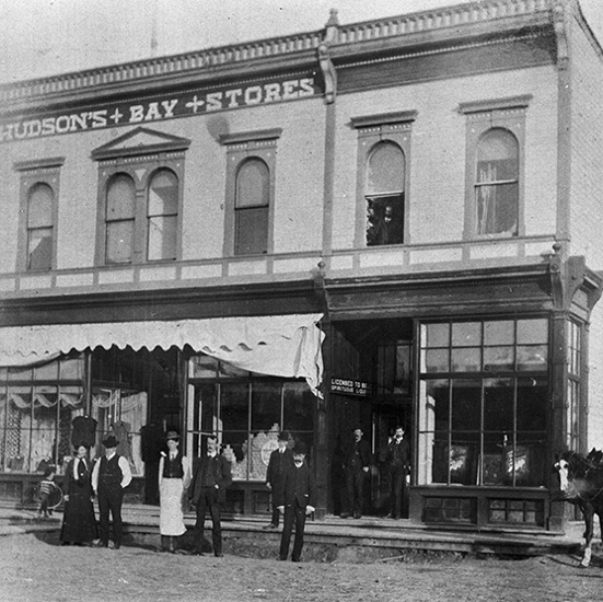 Hudson's Bay Company Building, 1906